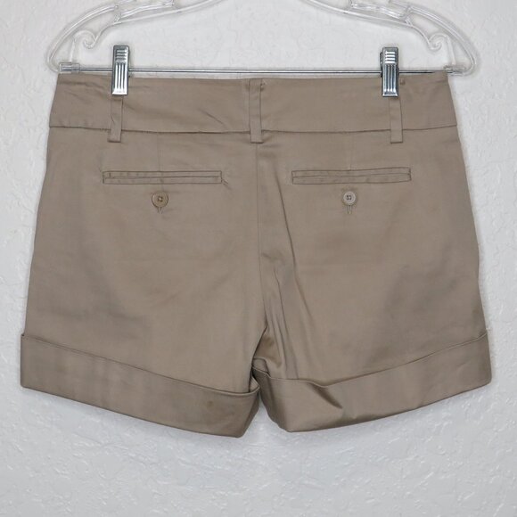 New York & Company* Women's 2" Belt Loop Multipocketed Khaki Chino Shorts~Size 2 - Picture 2 of 10